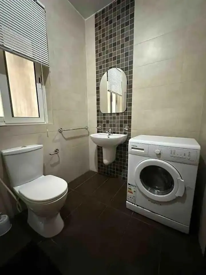 Cozy Room With Private Bathroom And Balcony Views Gzira