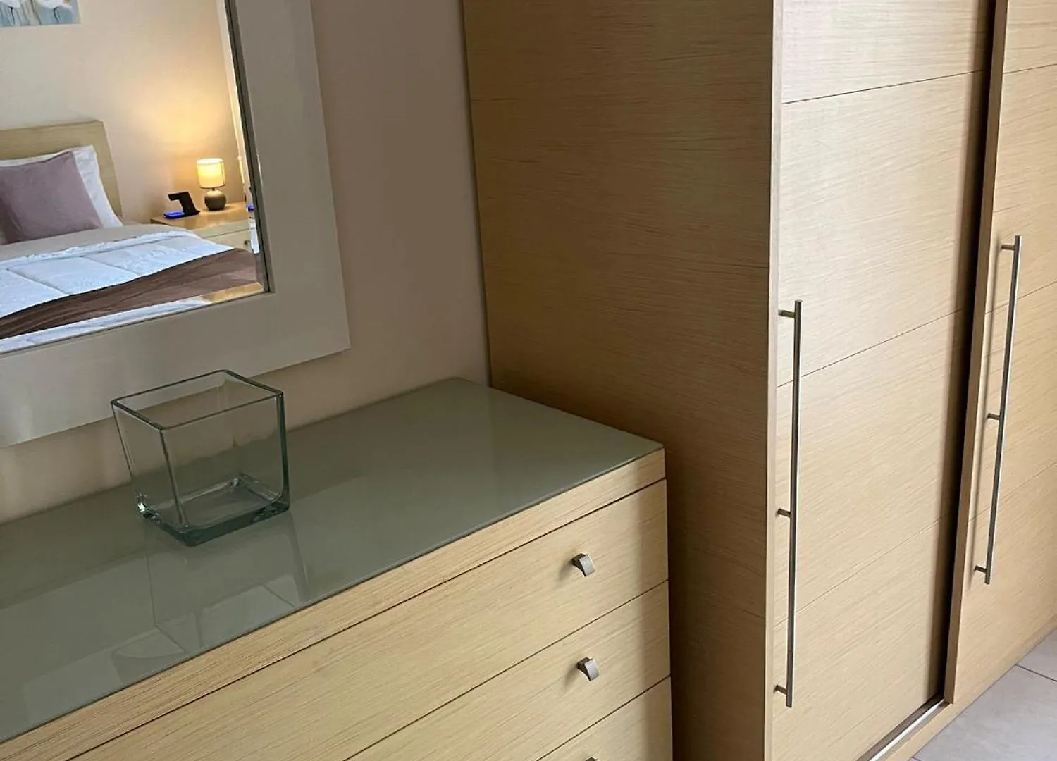 Bed & Breakfast Cozy Room With Private Bathroom And Balcony Views Gzira